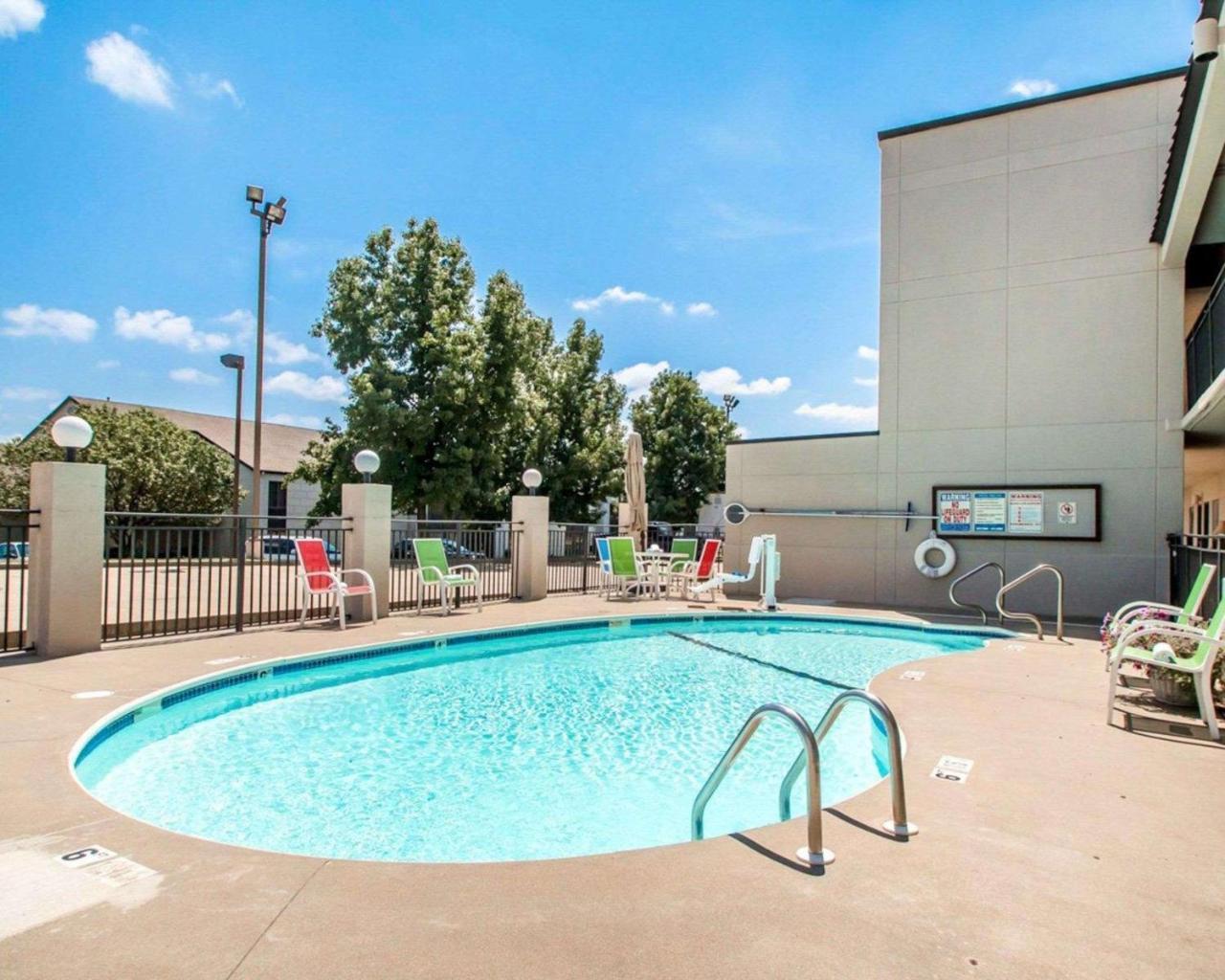 Quality Inn Us65 & E Battlefield Rd 스프링필드 외부 사진